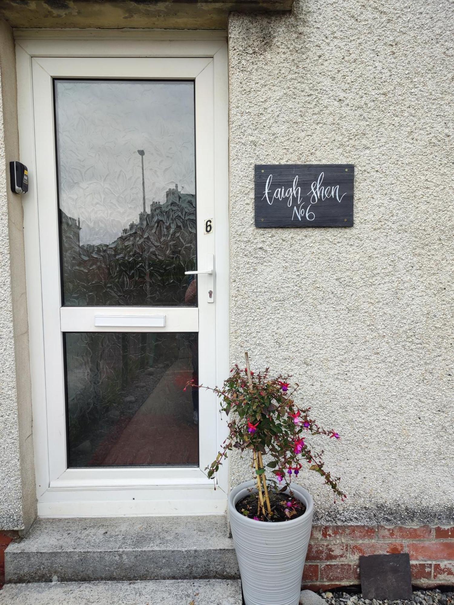 Taigh Shen Apartman Stornoway  Kültér fotó